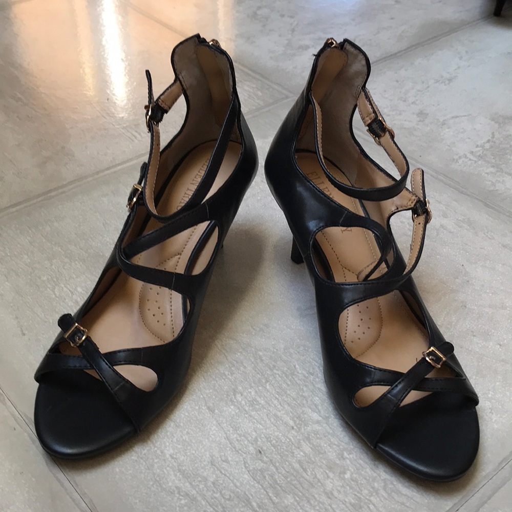 Ellen Tracy - Aurly Pump- Size 7 1/2 M